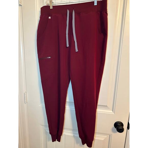 FIGS maroon/cranberry technical collection scrubs pants women’s size Large - Picture 1 of 8